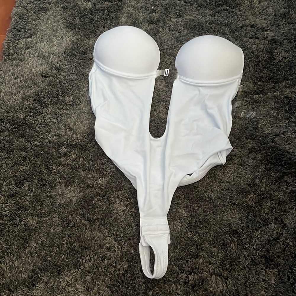 Backless white bra